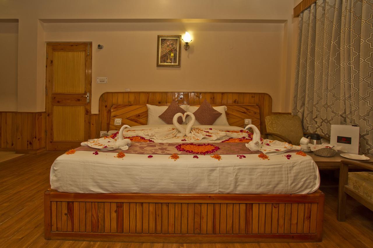 Holiday Bnb Manali Eksteriør billede