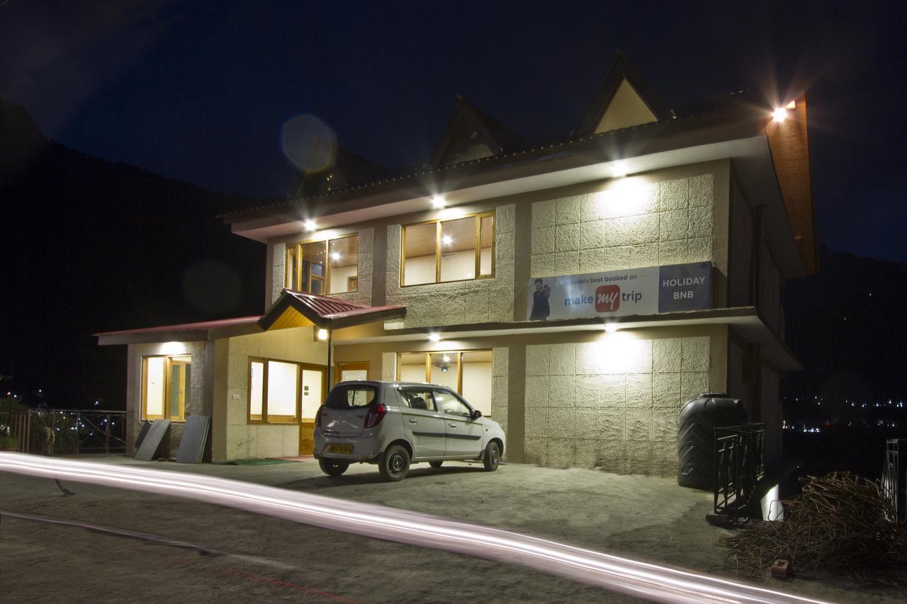 Holiday Bnb Manali Eksteriør billede